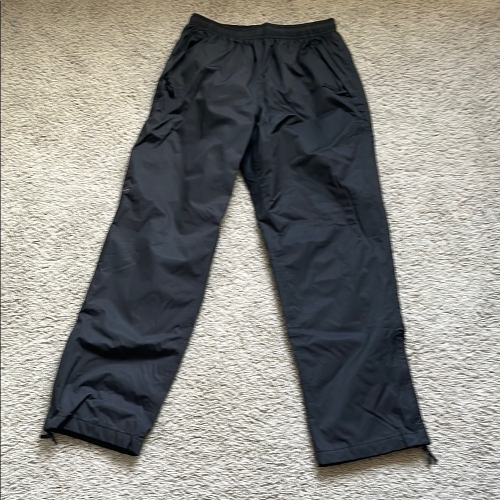 Black Joggers with Elastic Waistband and Lightweight Fabric
